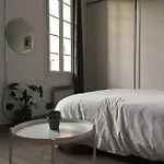 Appartement Calme Au Centre De *