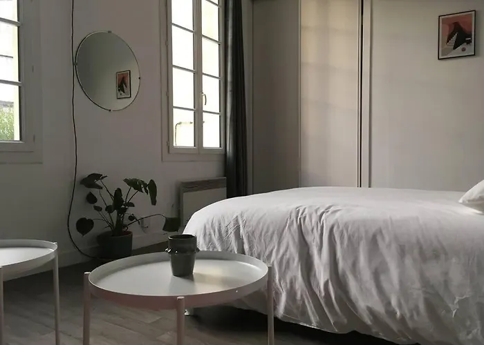 Apartment Calme Au Centre De *